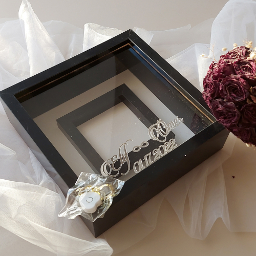 25x25 cm Siyah Renkli Fotoğraf Bölümlü Ledli İsimli Tarihli Çerçeve-HKM Ticaret - 0