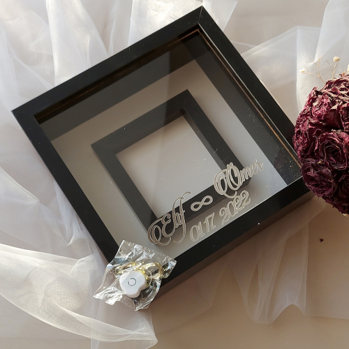 25x25 cm Siyah Renkli Fotoğraf Bölümlü Ledli İsimli Tarihli Çerçeve-HKM Ticaret - 1