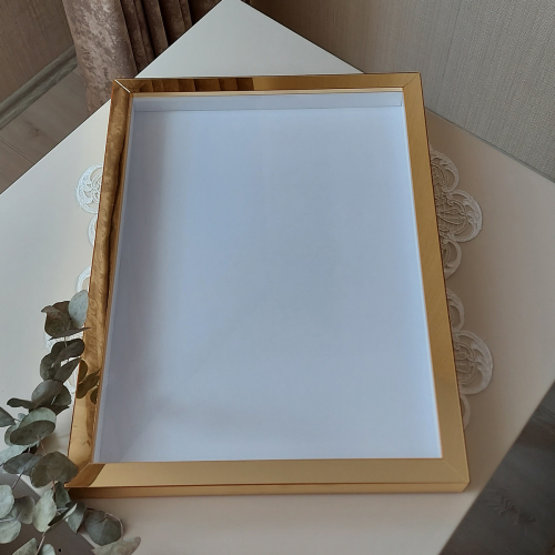 30x40 Cm Yeni Trend Gold Pleksi Kaplı Çerçeve! Gül Kutusu - 1